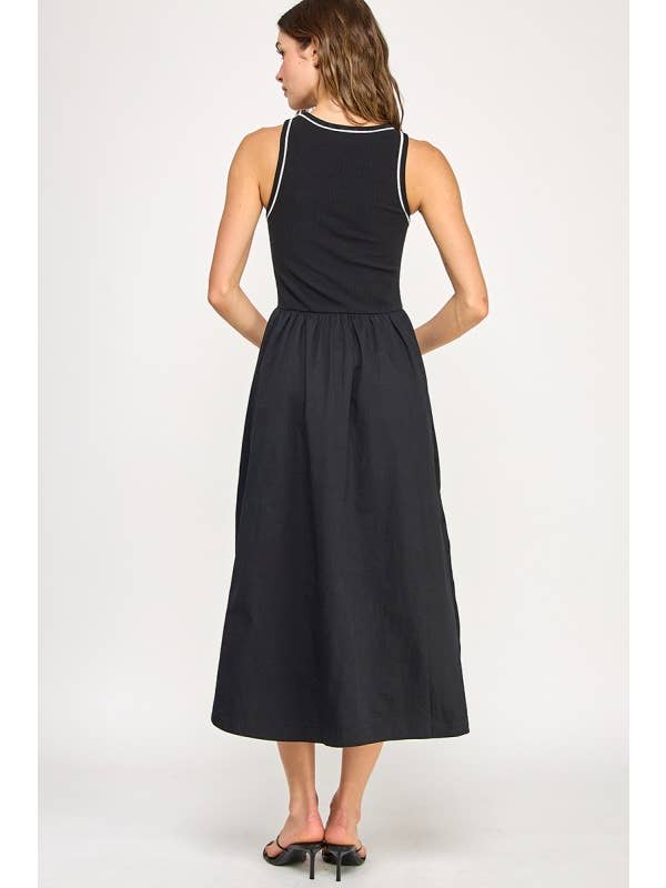 Sleeveless Black Dress
